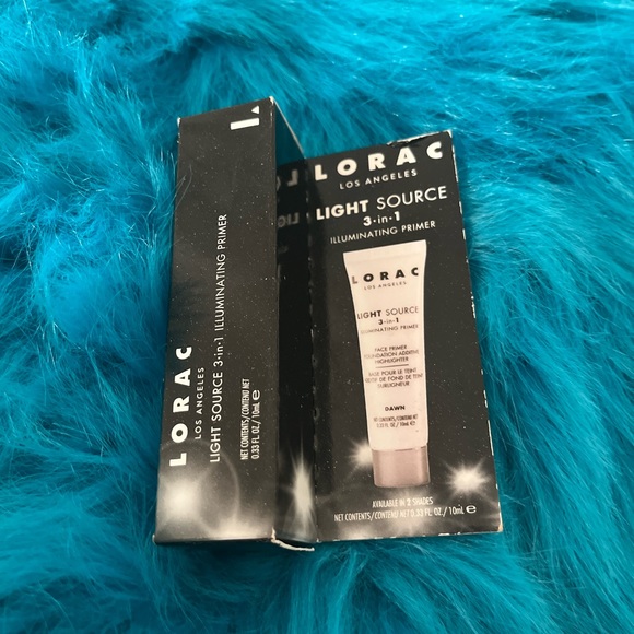 NEW LOCAC ILLUMINATING PRIMER - Picture 1 of 5